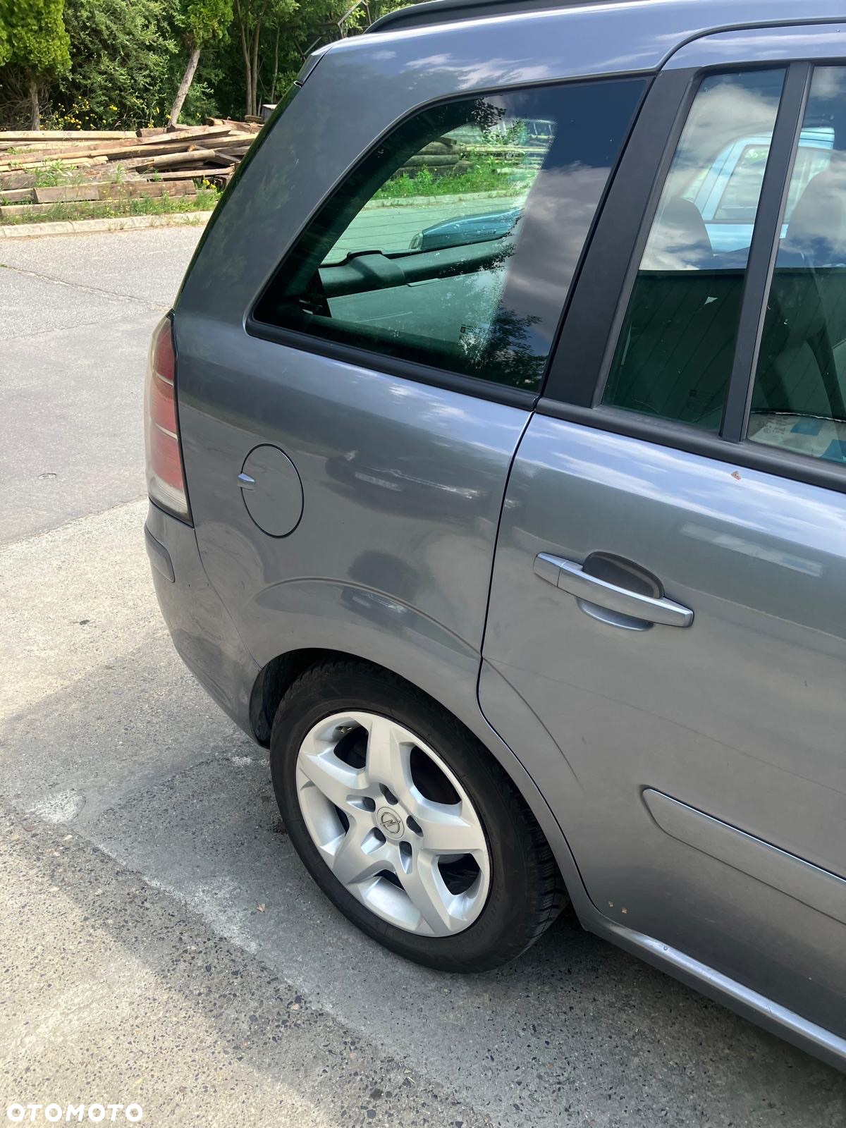 Opel Zafira 1.9 CDTI Edition - 8