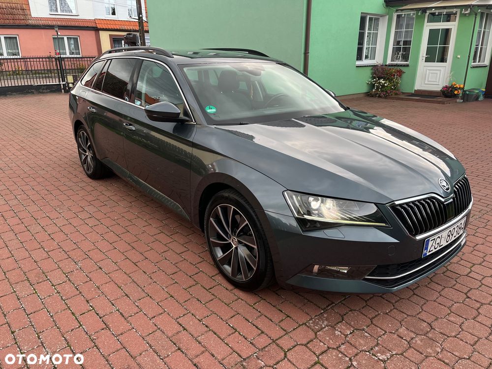 Skoda Superb 2.0 TDI DSG Ambition - 3