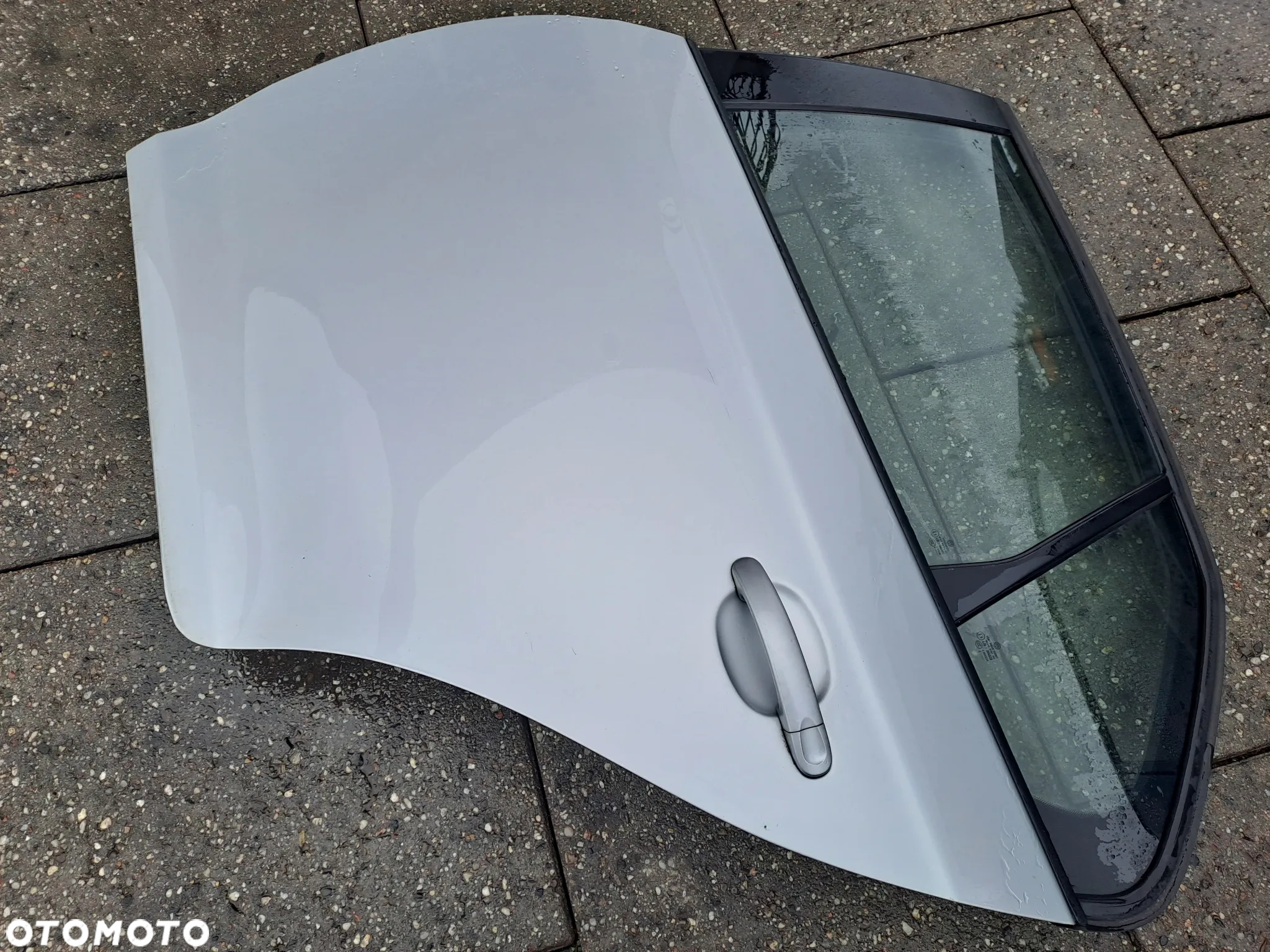 Volkswagen Jetta III 1K2 A5 sedan zderzak tylny z PDC kod lakieru LA7W - 17