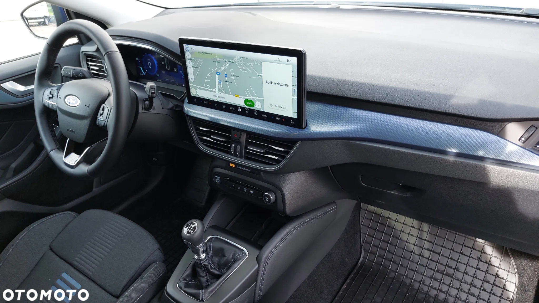 Ford Focus - 11