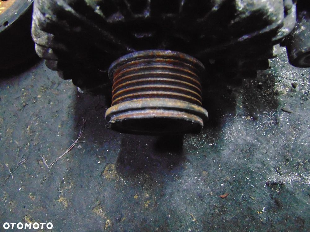 Alternator BMW e90 e87 e60 n47b20c - 6