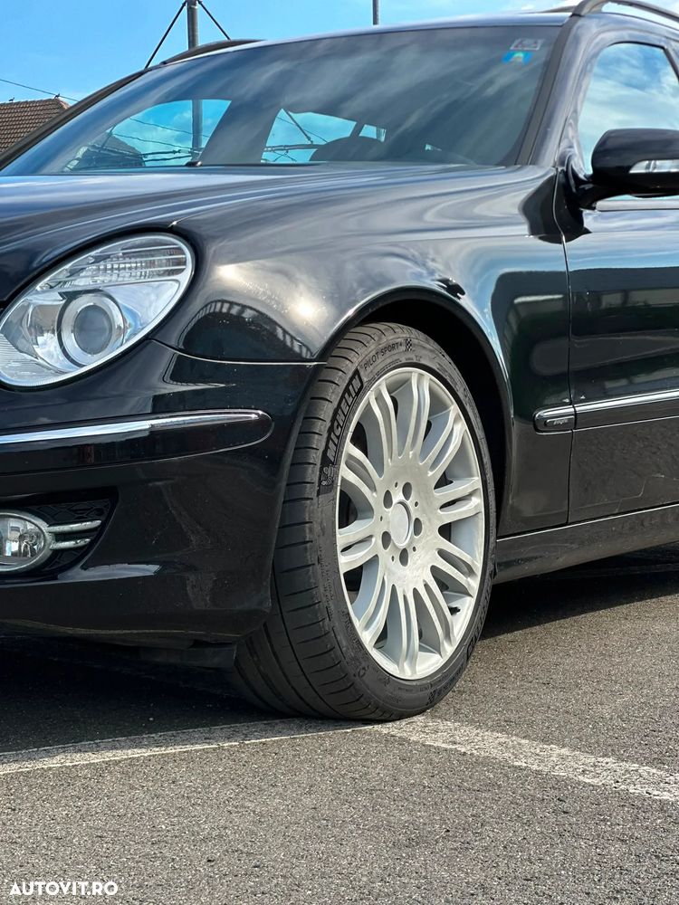 Mercedes-Benz E - 10