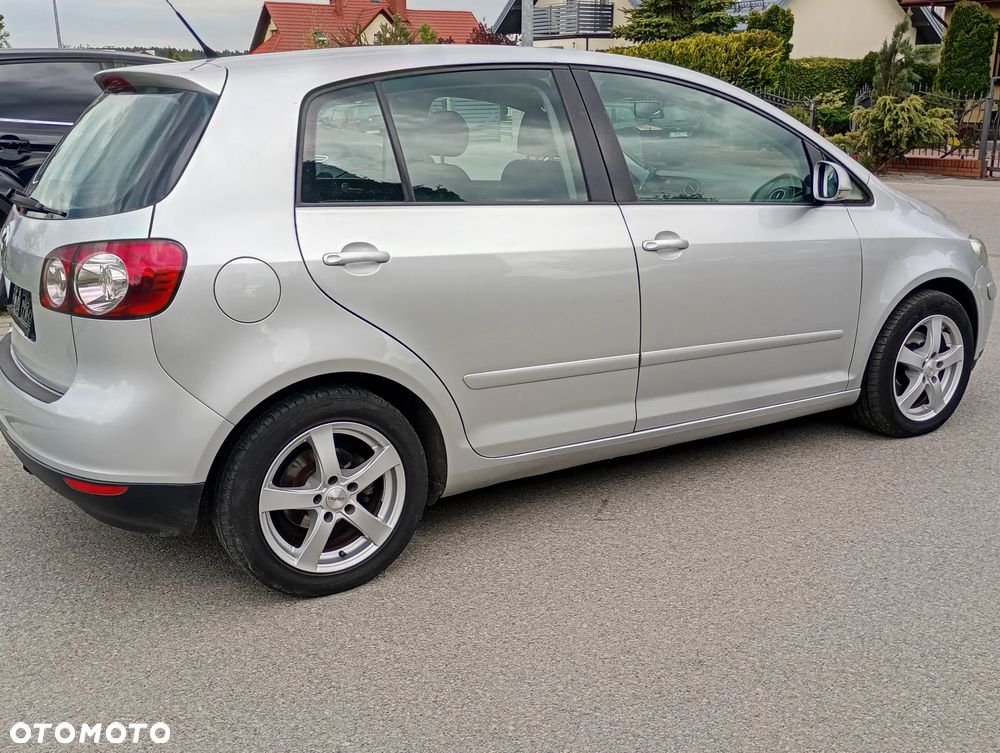 Volkswagen Golf Plus 1.6 Comfortline - 11