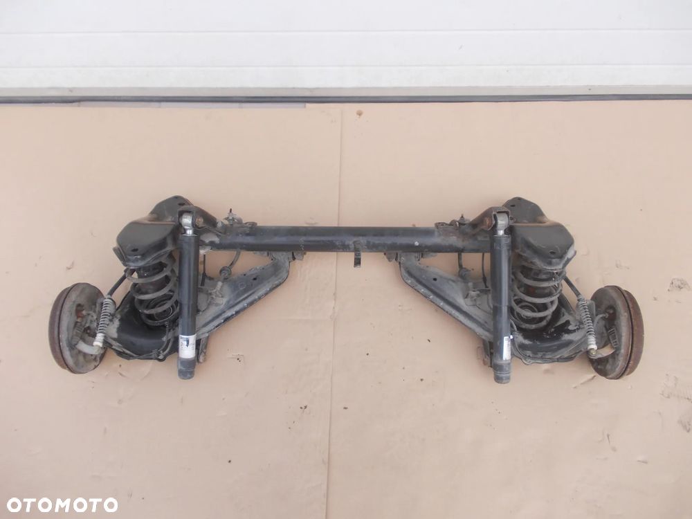 Belka tył oś zawieszenie wahacz Fiat Seicento