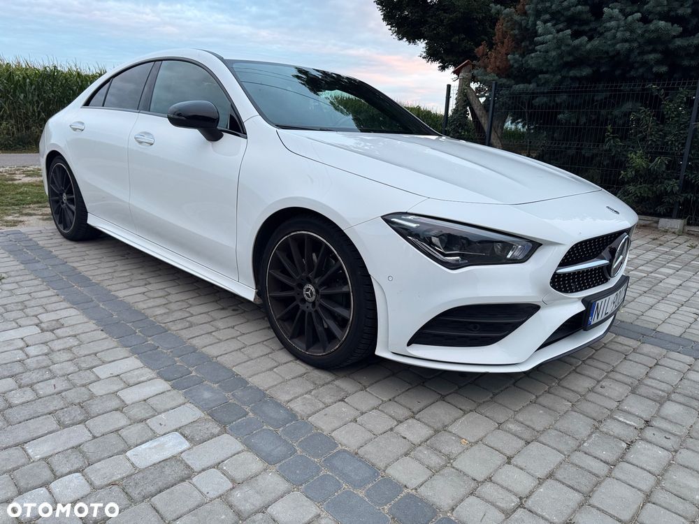 Mercedes-Benz CLA 220 4-Matic AMG Line 7G-DCT - 2