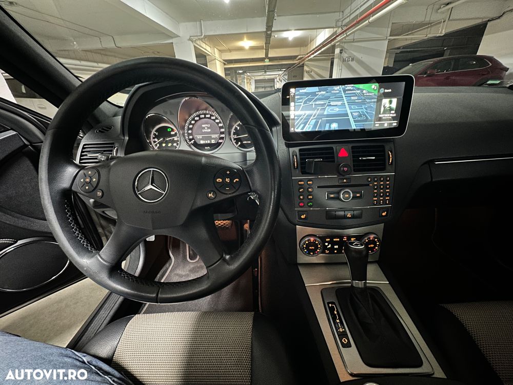 Mercedes-Benz C 220 CDI DPF Automatik BlueEFFICIENCY Avantgarde - 10