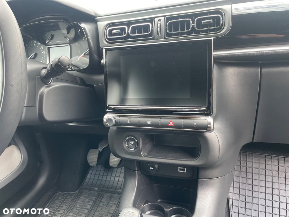 Citroën C3 1.2 PureTech Shine - 20