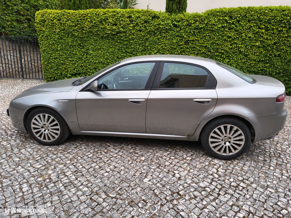 Alfa Romeo 159 1.9 JTDM 16V Q-Tronic TI - 9