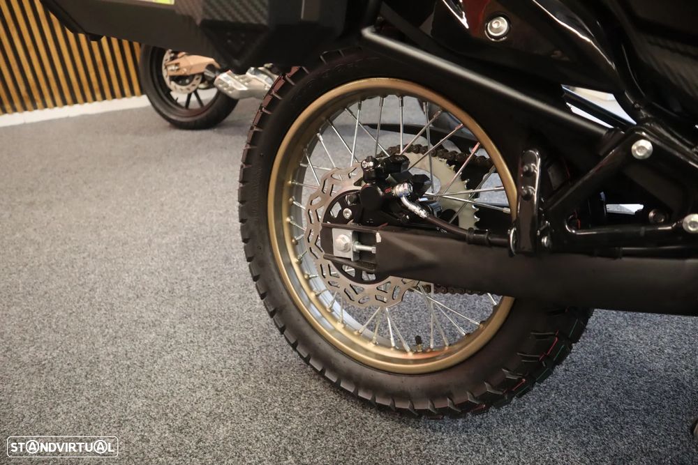 Mitt 125 ADV 125  DESERT - 10