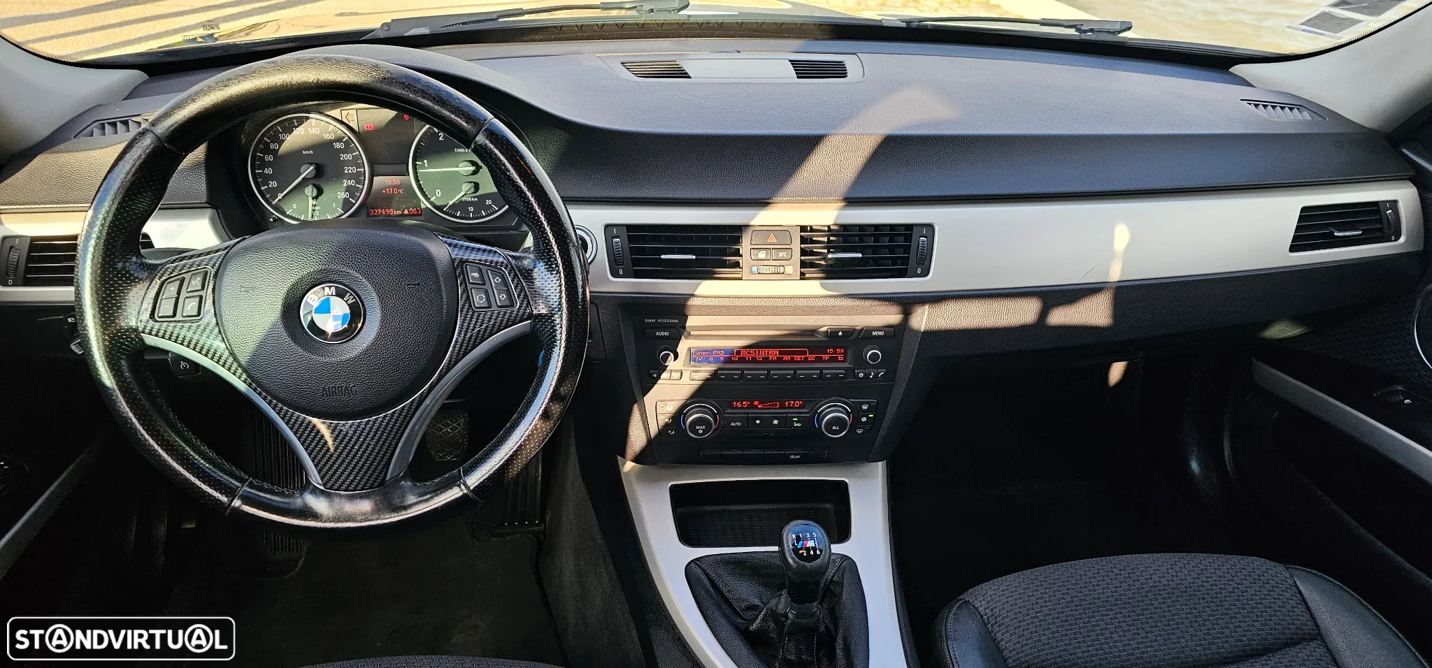 BMW 320 d Touring LifeStyle - 11