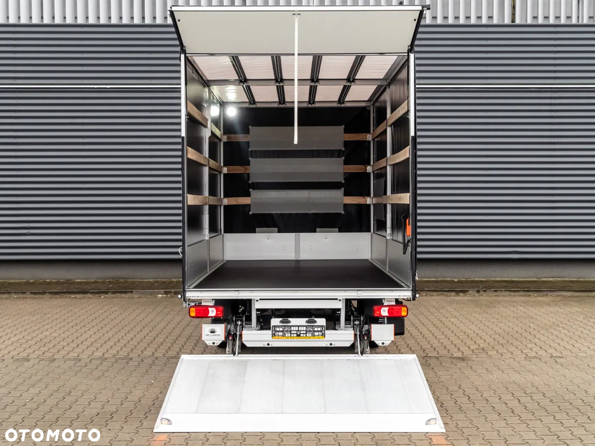 Iveco Daily 3.0 plandeka z windą - 11
