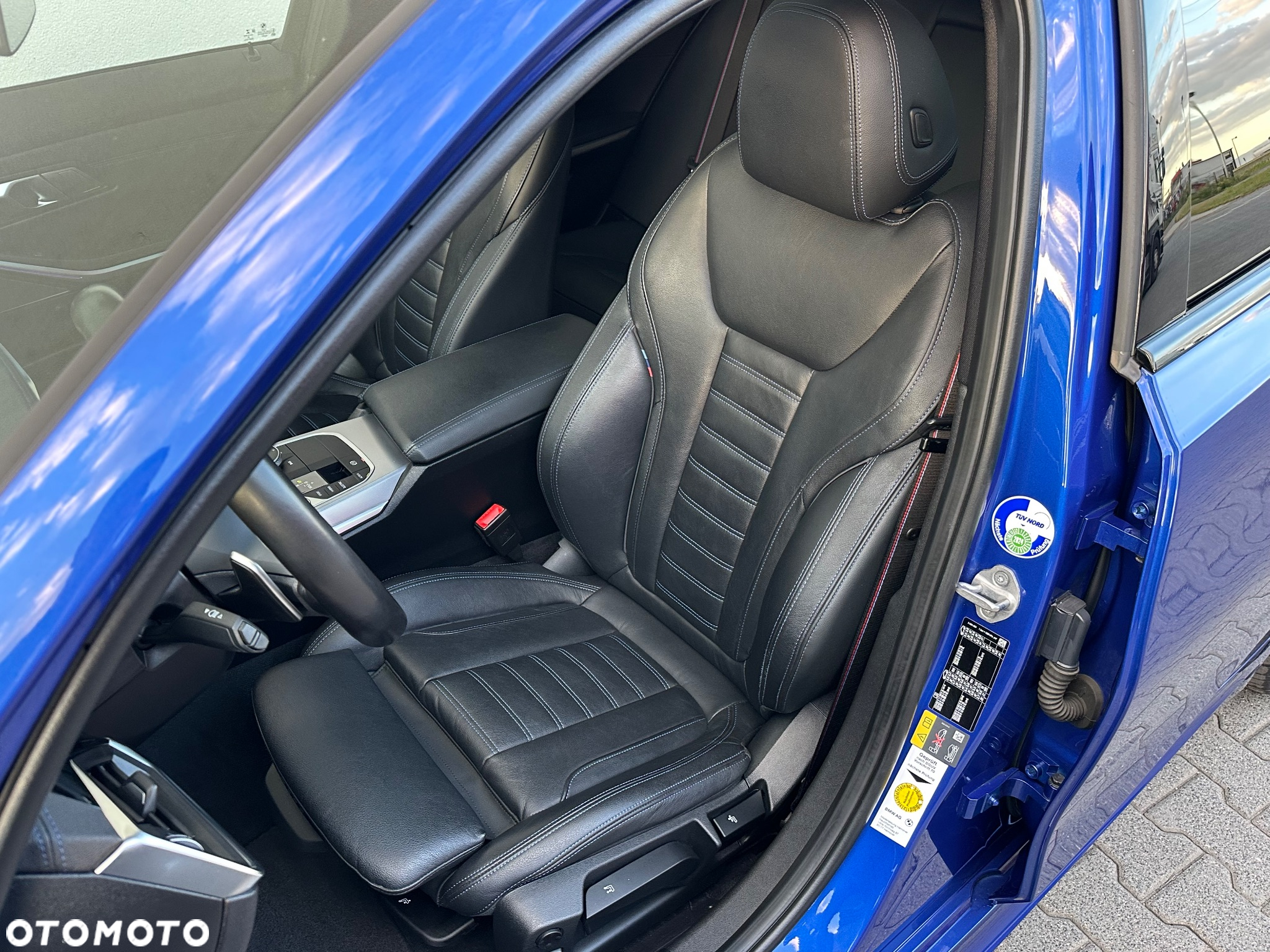 BMW Seria 3 330e PHEV M Sport sport - 20