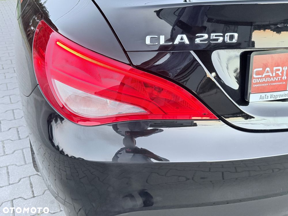 Mercedes-Benz CLA - 31