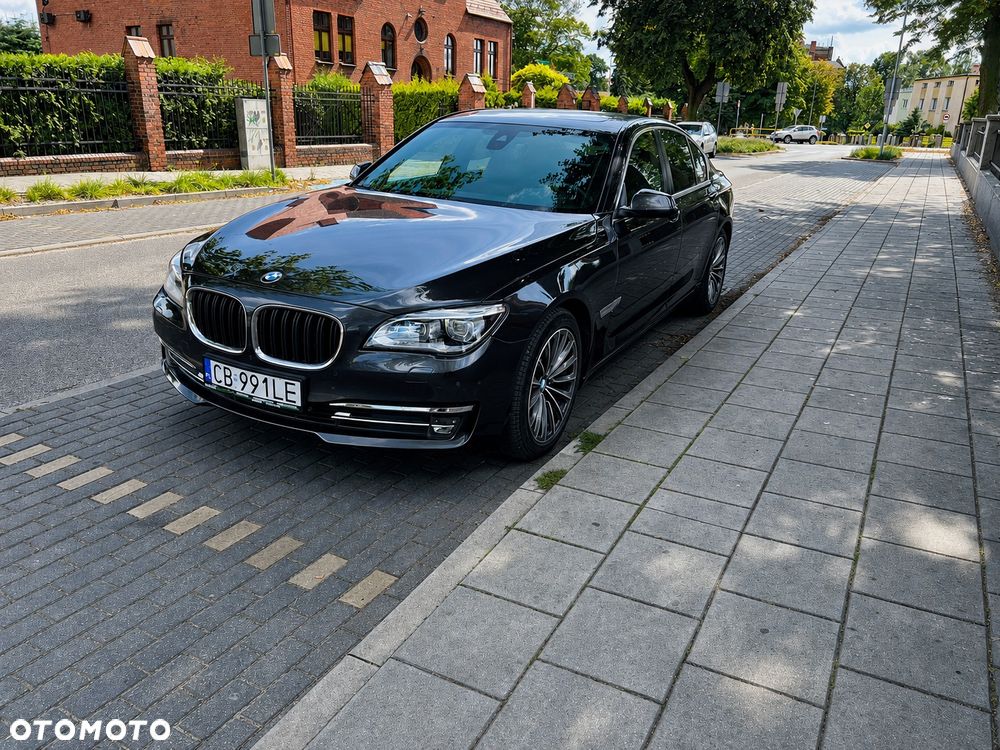 BMW Seria 7 730d xDrive Edition Exclusive - 3