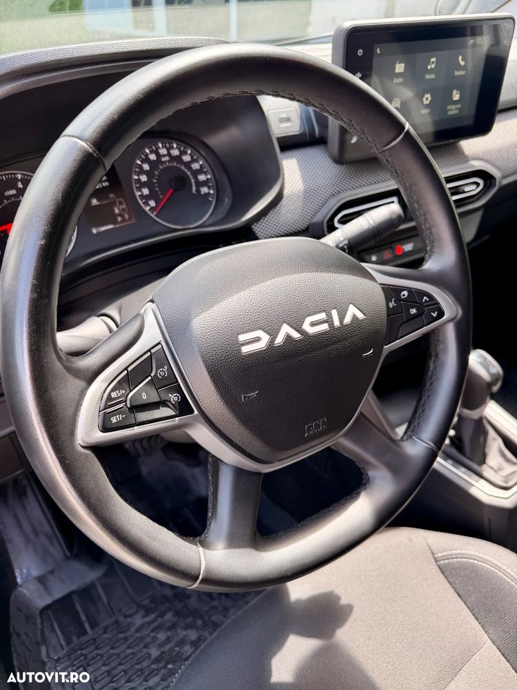 Dacia Logan TCe 90 CVT Expression - 10