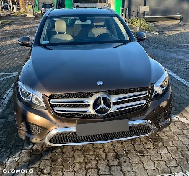 Mercedes-Benz GLC - 2