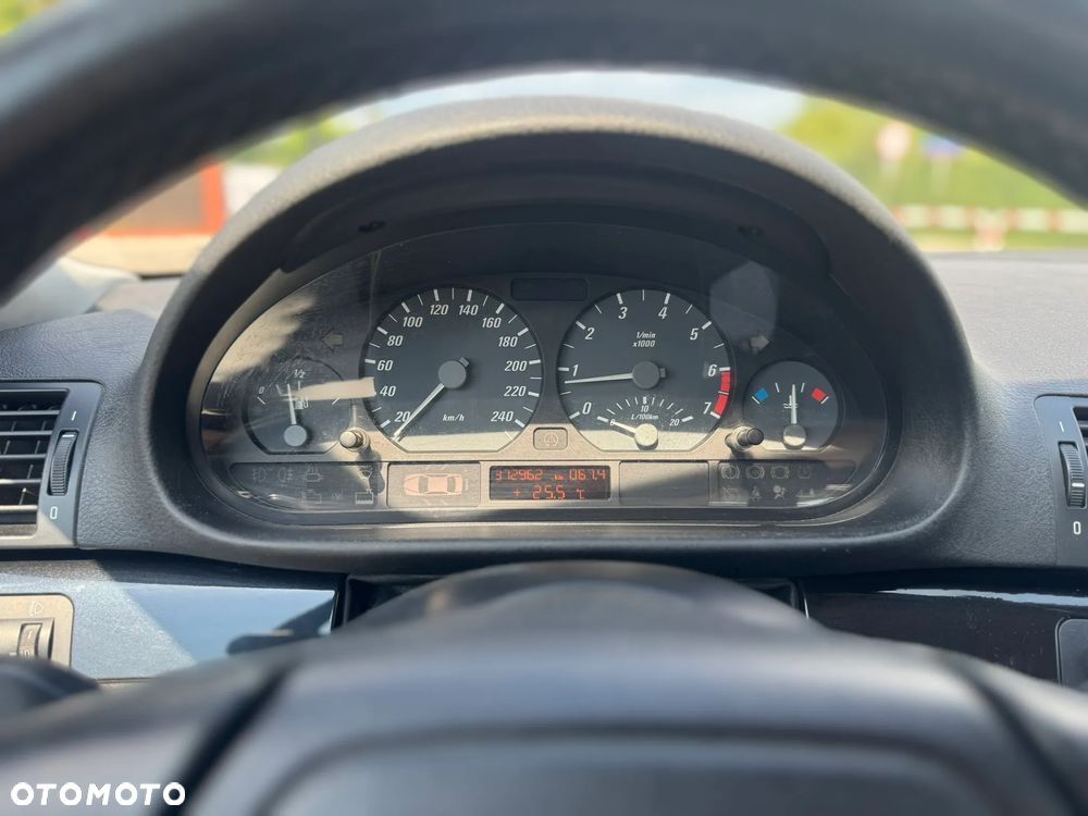BMW Seria 3 320Ci - 9