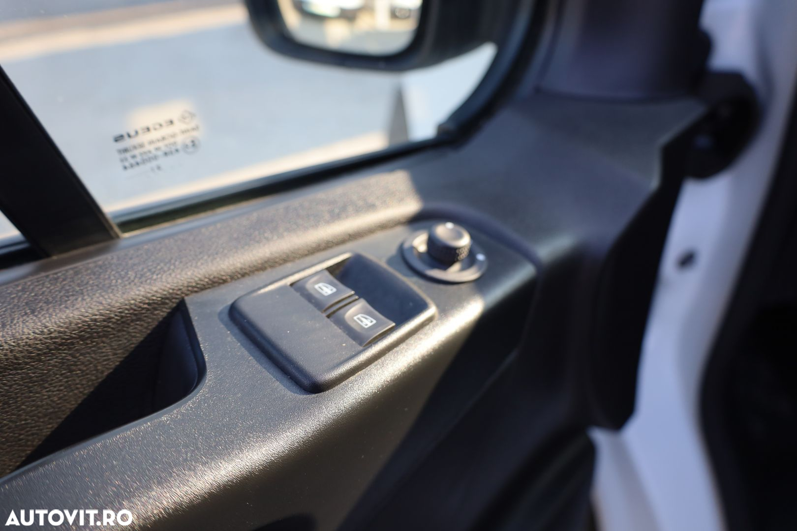 Renault Trafic - 14