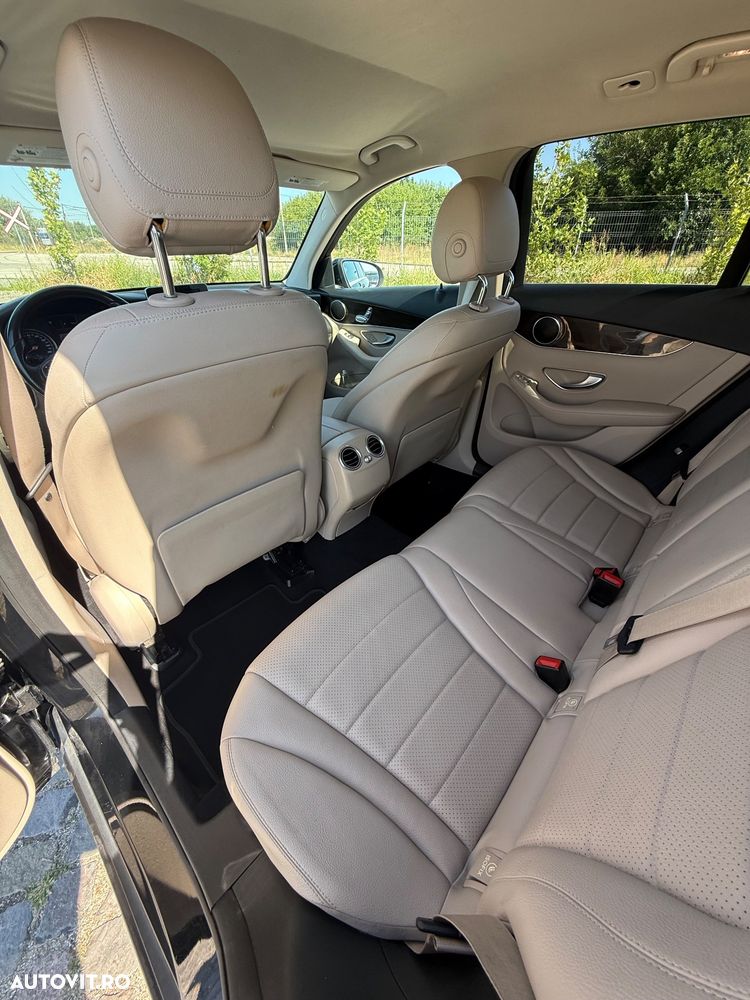 Mercedes-Benz GLC - 14