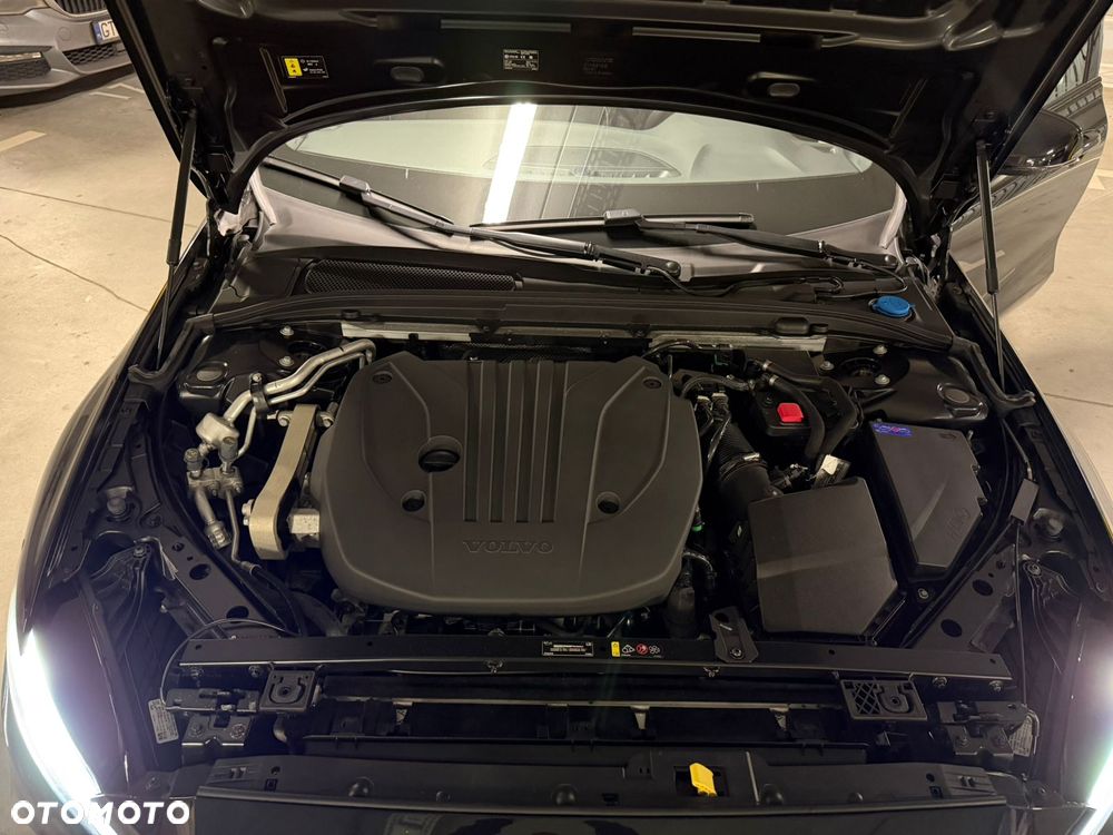 Volvo S60 B4 B Plus Dark - 18