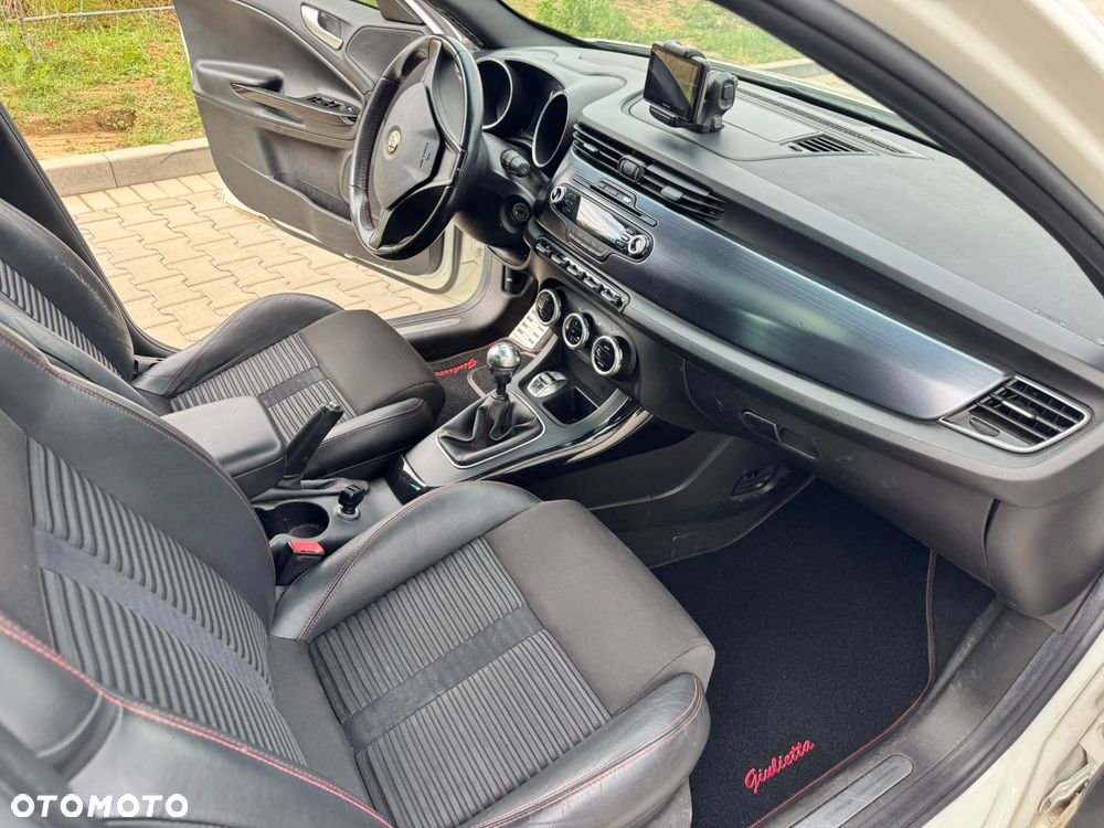 Alfa Romeo Giulietta 1.4 TB MultiAir Distinctive - 18
