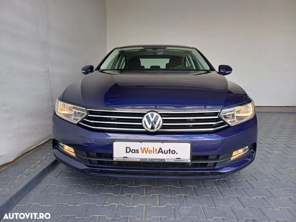 Volkswagen Passat - 30