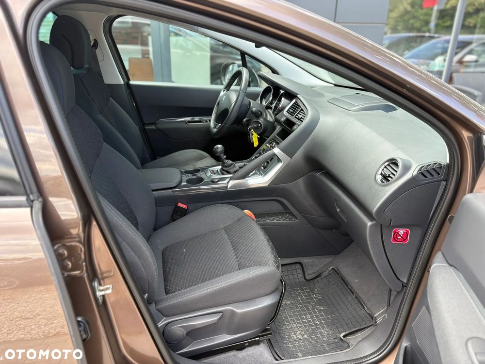 Peugeot 3008 1.6 Premium - 9