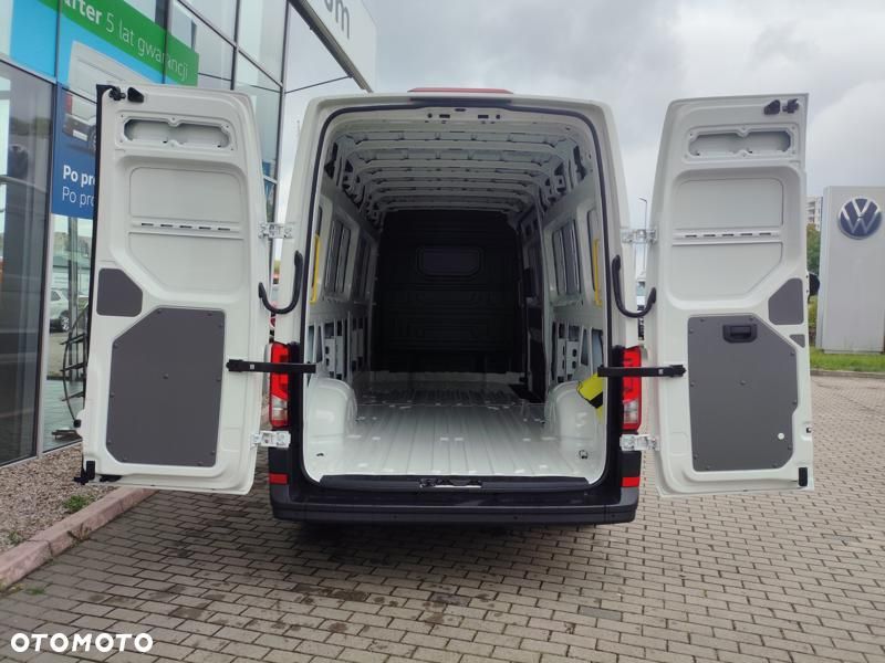 Volkswagen Crafter - 16