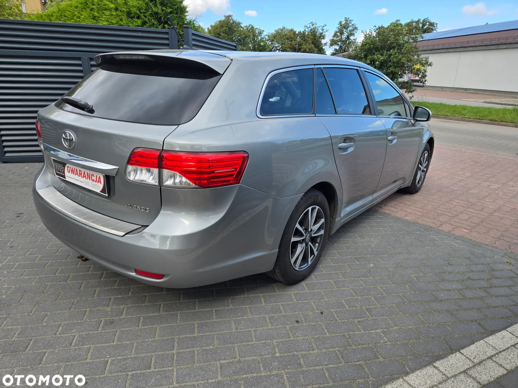 Toyota Avensis 1.8 Business Edition - 3