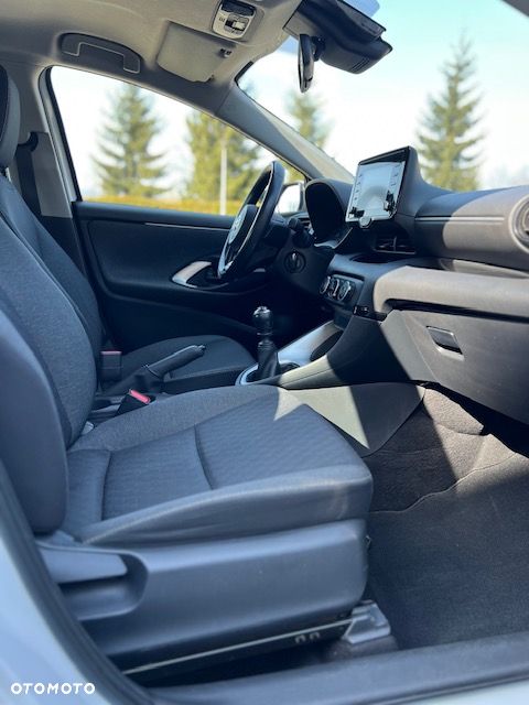Toyota Yaris - 7