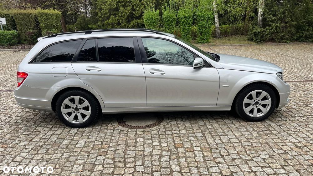 Mercedes-Benz Klasa C 180 T CGI BlueEFFICIENCY - 6