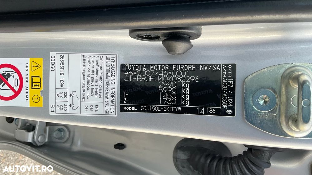 Toyota Land Cruiser 2.8l Turbo D-4D A/T AVS 5 locuri Luxury - 32