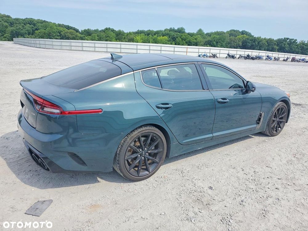 Kia Stinger 3.3 T-GDI V6 GT AWD - 4