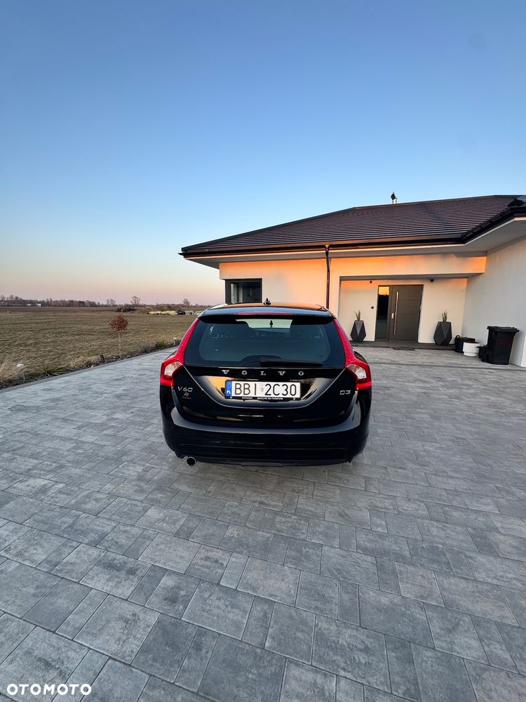 Volvo V60 D3 Edition - 8