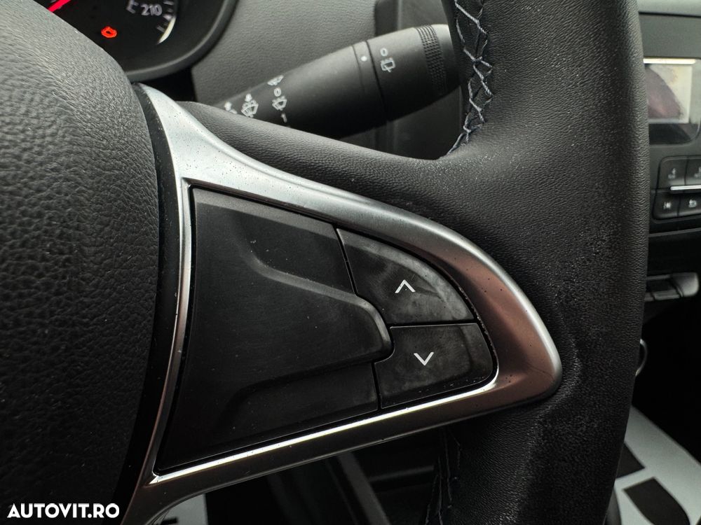 Dacia Duster 1.5 dCi 4x2 Prestige - 16