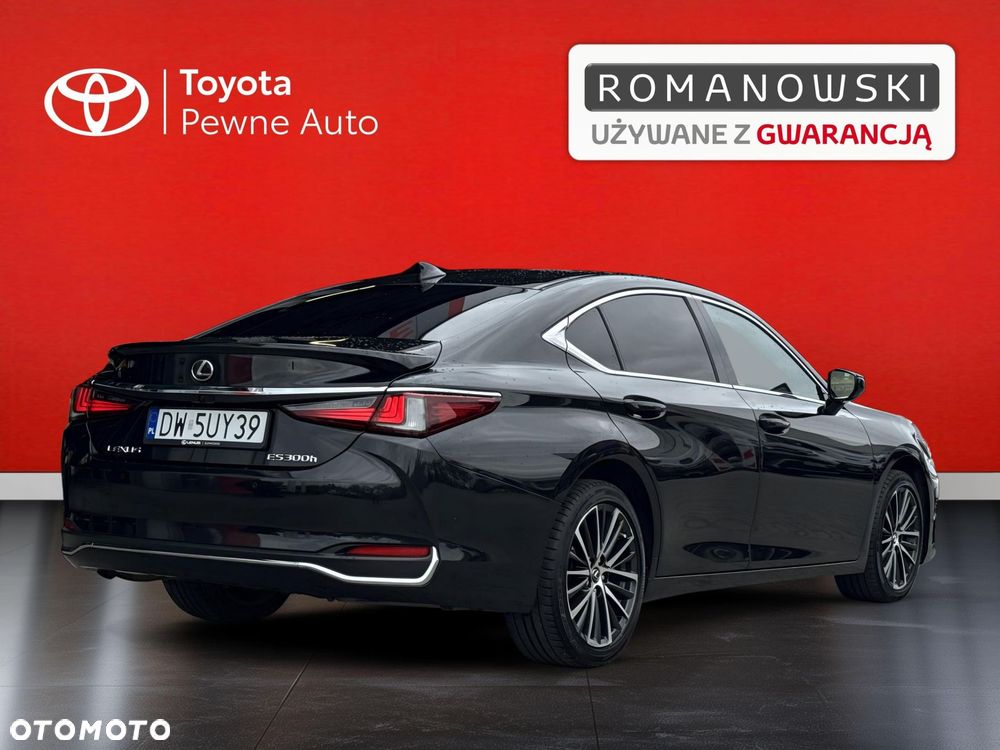 Lexus ES 300h Business Edition - 6