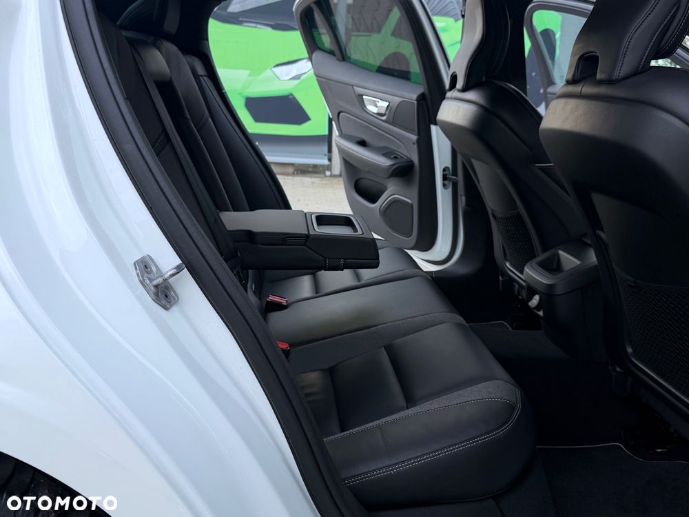 Volvo S60 B4 B Geartronic RDesign - 36