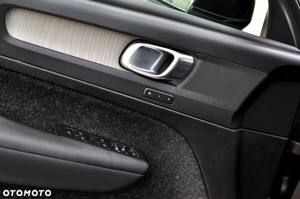 Volvo XC 40 D3 SCR Inscription - 39