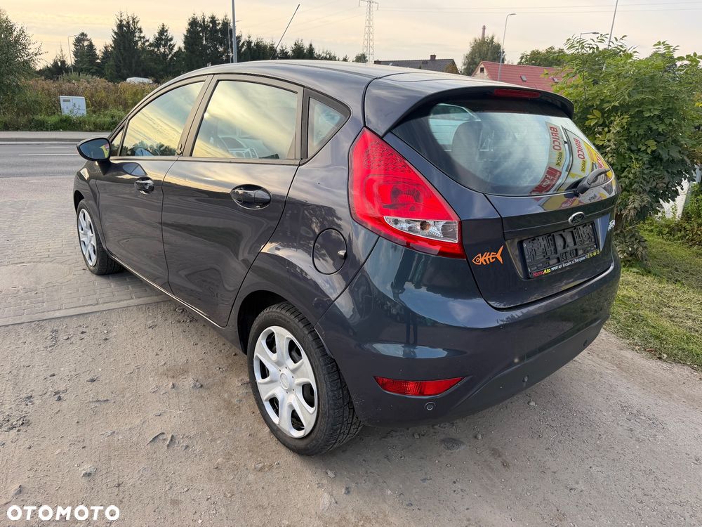 Ford Fiesta - 5