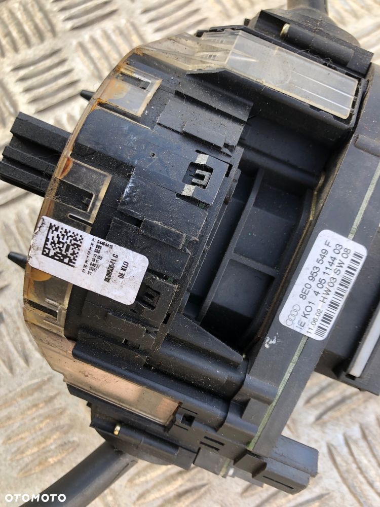 Manetki przełączniki kompletne Audi A4B7 8E0953549F - 3