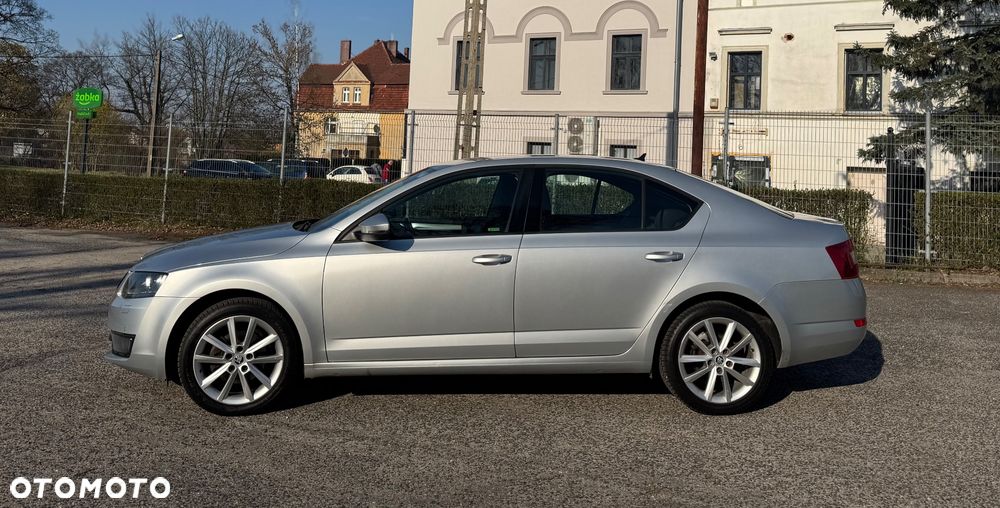 Skoda Octavia - 3