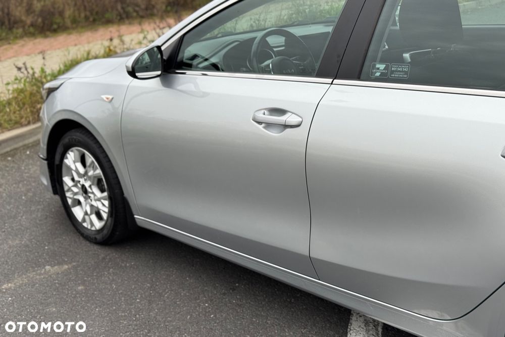 Kia Ceed 1.5 T-GDI M - 26
