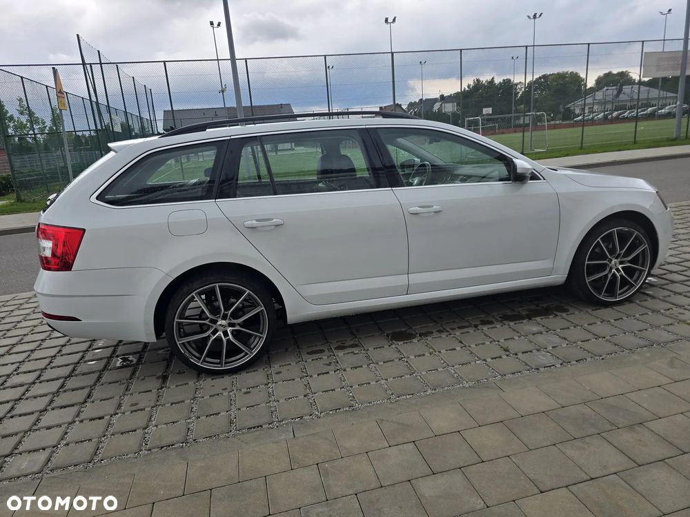 Skoda Octavia 1.5 TSI Edition - 5