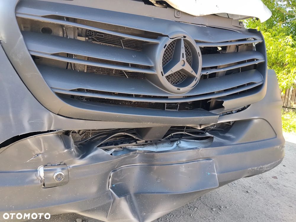 Mercedes-Benz Sprinter - 18
