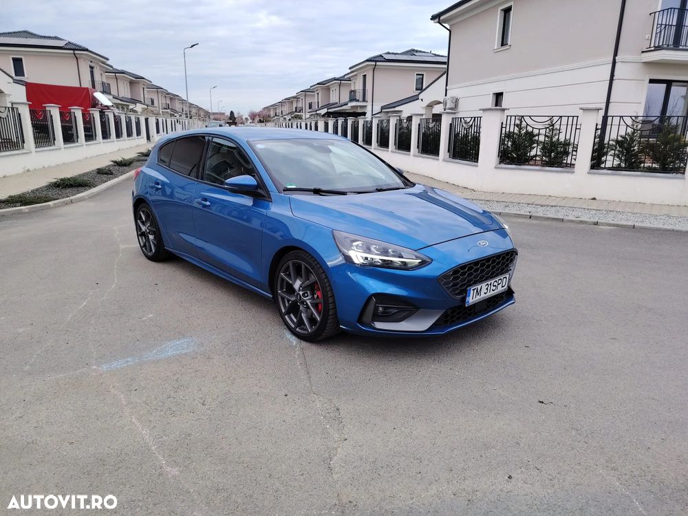 Ford Focus - 2