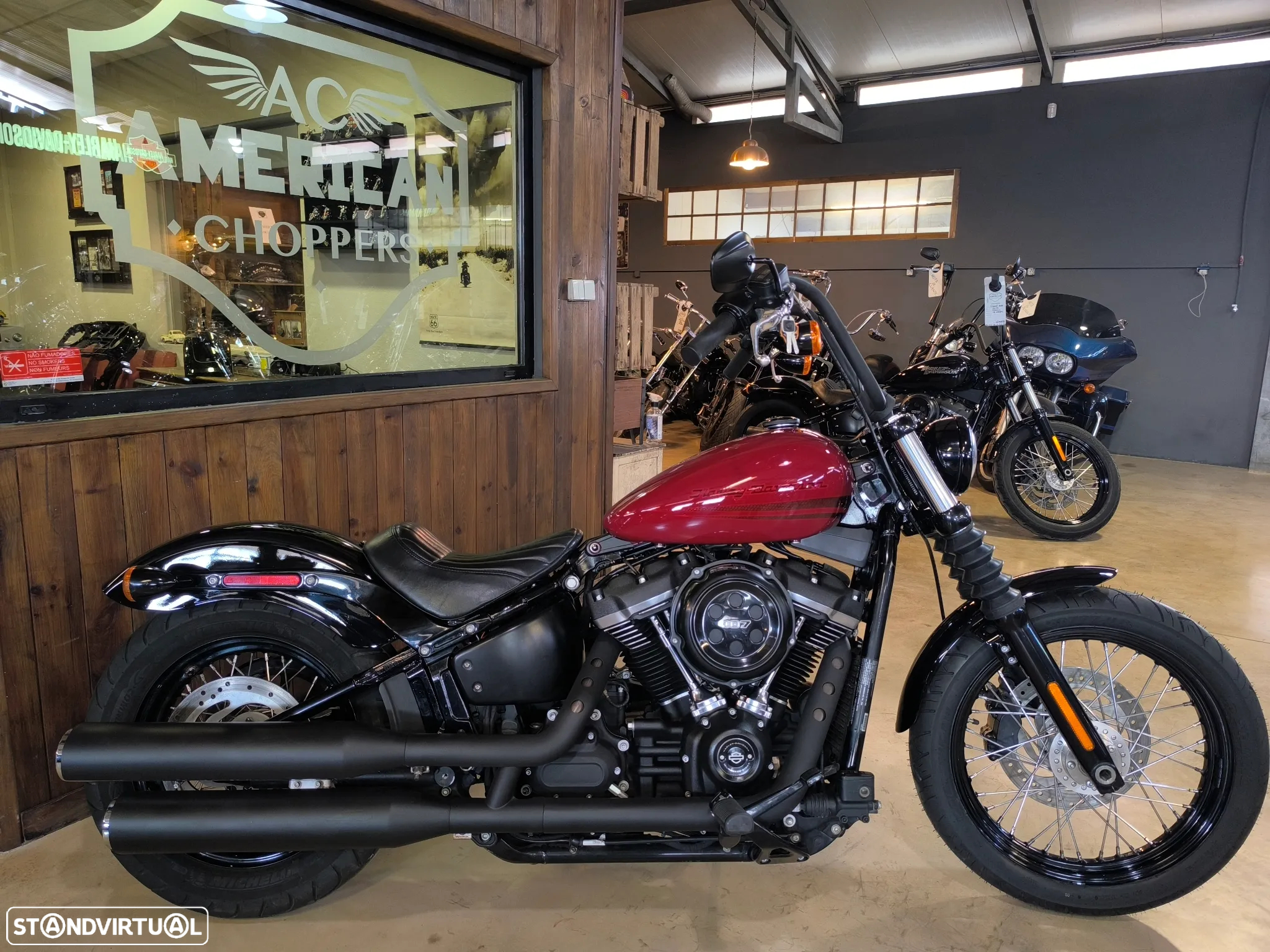 Harley-Davidson Softail Street Bob - 8