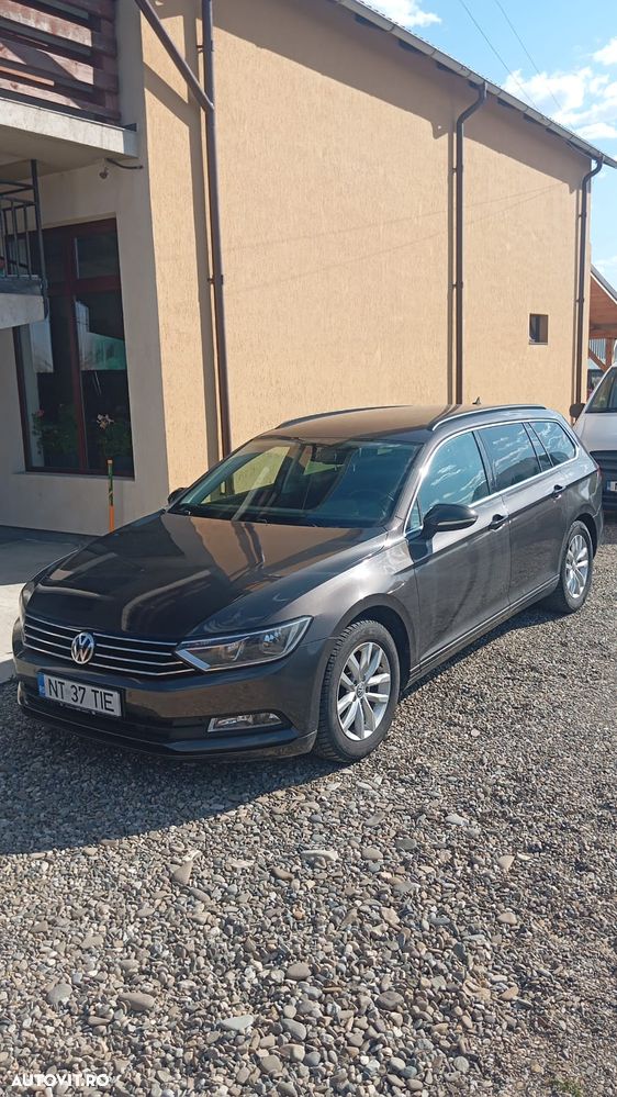Volkswagen Passat 2.0 TDI (BlueMotion Technology) Trendline - 4