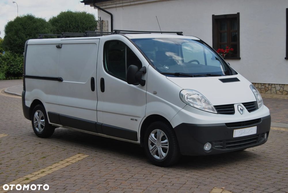 Renault Trafic - 2
