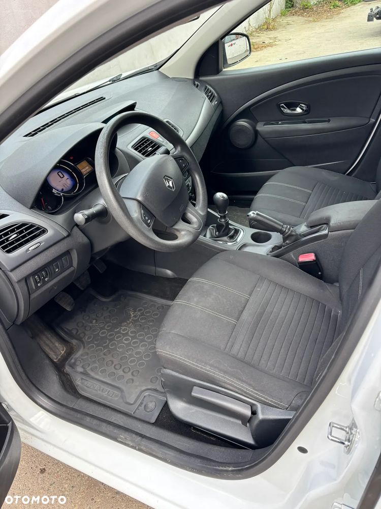 Renault Fluence - 7