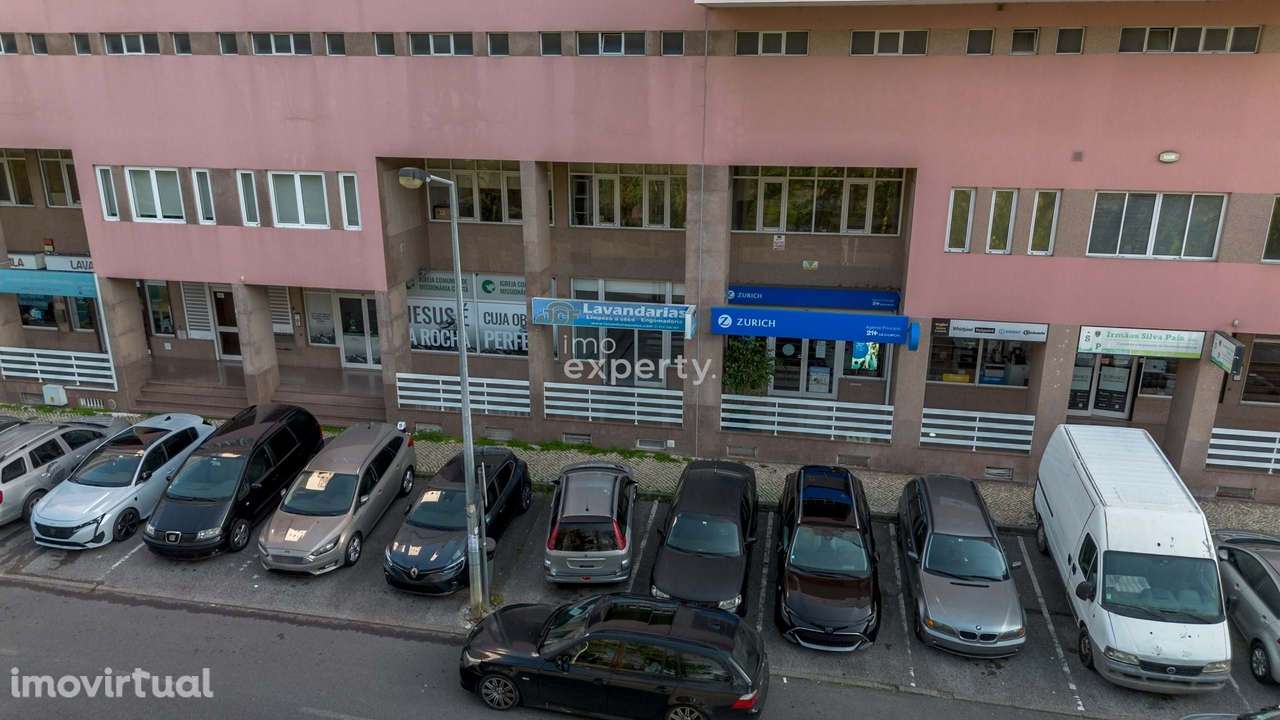 Loja comercial com 98 m2 em Belas - Grande imagem: 3/25